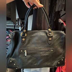 Valentina black leather purse